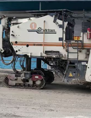 Wirtgen W2000 آلة طحن ، في حالة جيدة