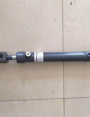  Wirtgen كسر شعاع رفع الجزء رقم 2433205 