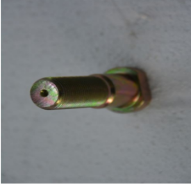 xcmg الأسطوانة الترباس رقم الجزء 225702321