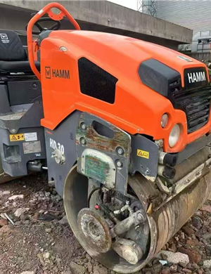 هامر 22 سنة 30 عجلات الصلب الصغيرة ، 1500 ساعة ، مع حافة القاطع