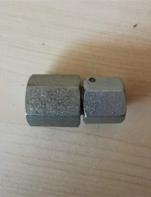 Vö pavers    Threaded pipe joint part number 9603080060