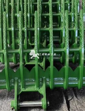 Wholesale 1.5t 3t 5t 8t 12t excavator rake bucket root rakes forestry cleaning brush rakes