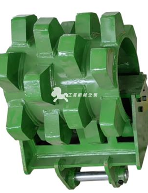 Customized compactor wheels for CAT303 SK30 excavator compactor roller