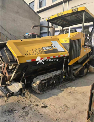 All vulnerable parts of the 2021 Sany 90C8 telescopic plate paver have been replaced