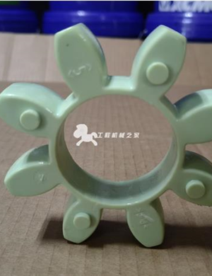 BOMAG coupling plum petal part number 05615147 