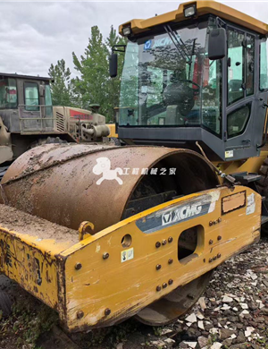2017 XCMG 223 single steel wheel, one unit