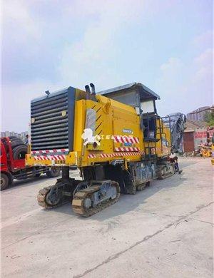 One 2-meter milling machine from XCMG in 2015