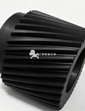 Шестерня коленчатого вала экскаватора двигателя 4D34 ME015228