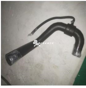  XCMG roller engine water outlet hose part number 822138520 