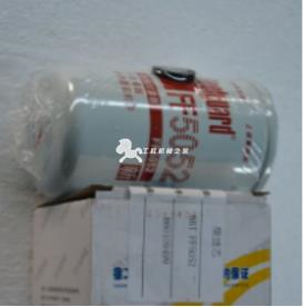 XCMG roller diesel filter element part number 860109499
