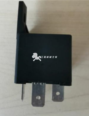 WIRTGEN 24V Relay Part Number 48912 