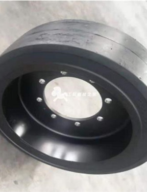 WIRTGEN milling machine front wheel part number 2453827 