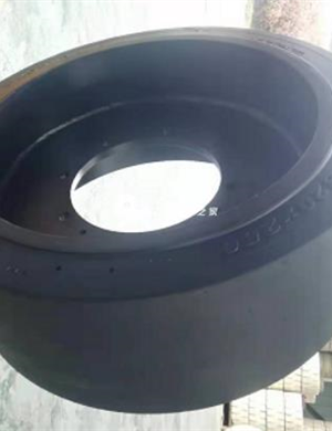 WIRTGEN milling machine front wheel part number 199581