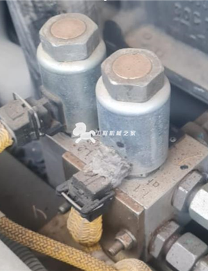 BOMAG solenoid valve assembly part number 0587745