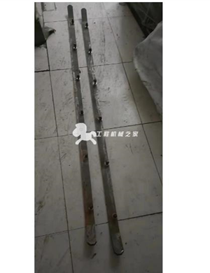  BOMAG Edge Sliding Shoe Part Number 83640315