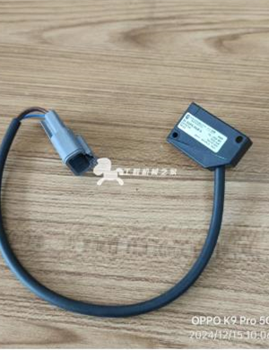 BOMAG proximity switch part number 58260396 