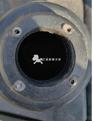 BOMAG diesel tank cover base part number 05576291