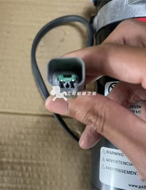 BOMAG imported sprinkler pump part number 05794312